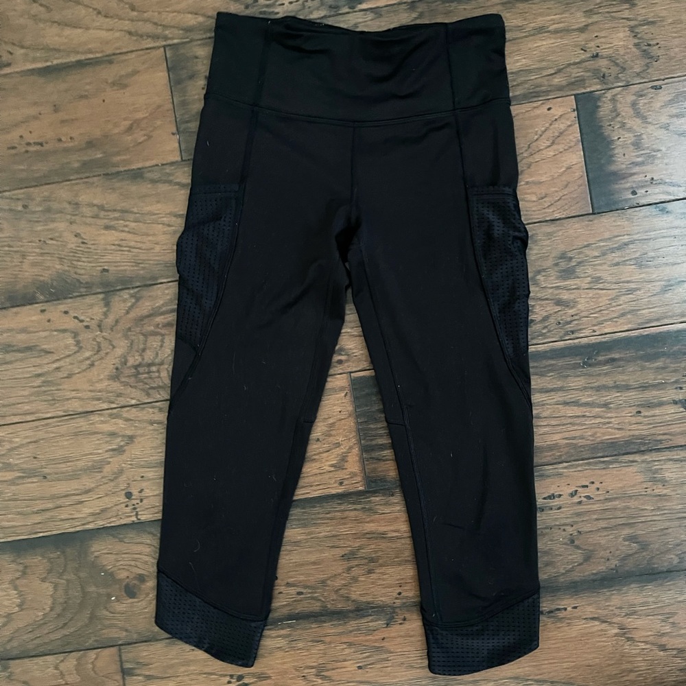 Ivivva capri leggings